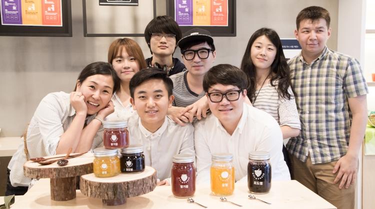 Art Project to Promote Innovative Thinking and Creativity