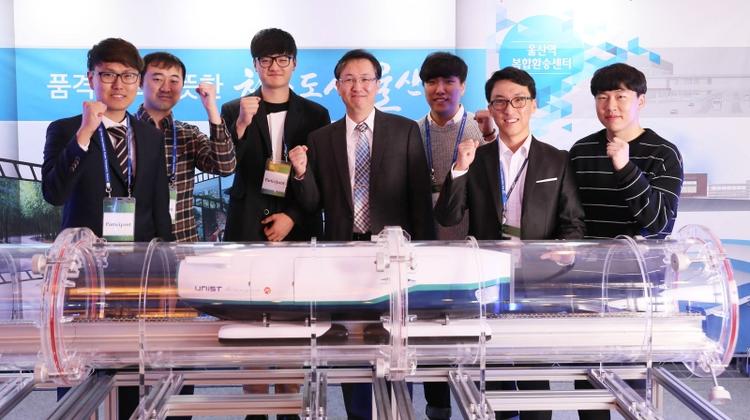 UNIST's U-Loop Displayed at International Public Transport Forum