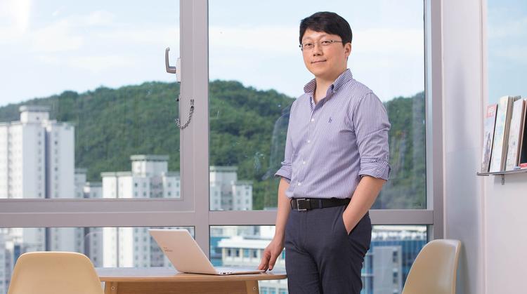 위성과 AI 쥔 현대판 고산자, 임정호 도시환경공학부 교수