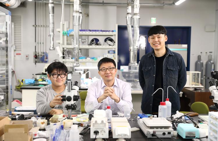 “어디로 갈지 모르는 연구가 노벨상으로 향하던데요?”