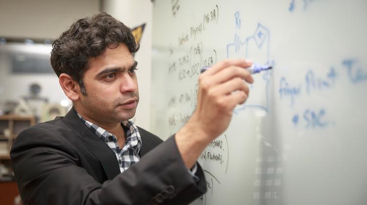 니콜라 테슬라처럼 ‘인류’를 위해!