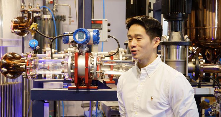 “미래형 원전 실현하는 최초의 도전에 함께합니다!”