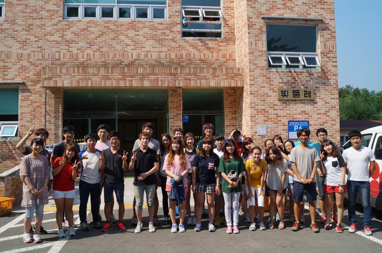 UNIST 학생자치단체 회원들, 울주 장애인 돕기 ‘구슬땀’