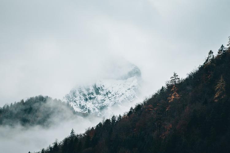 [경상시론]인간과 자연, 서로 크기가 다른 두 수레바퀴