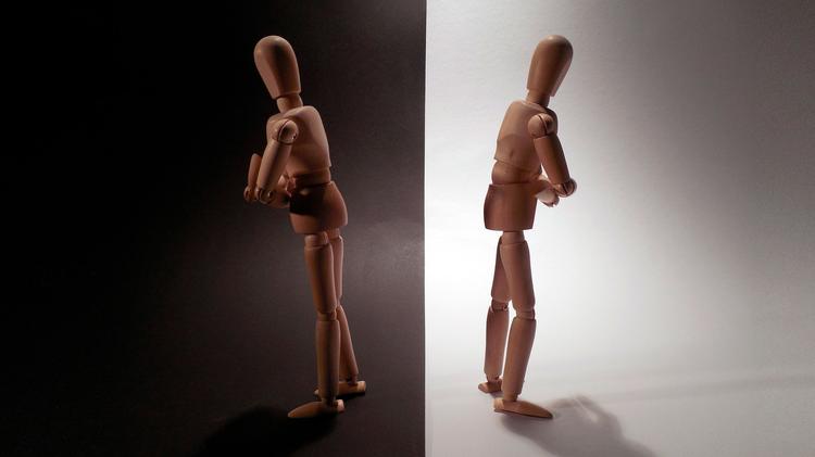 [정연우칼럼 아웃사이트(6)]신념과 편견, 가질 것과 버릴 것