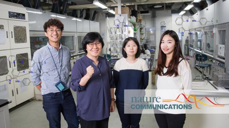 New Effective Therapeutic Approaches against Alzheimer’s Disease