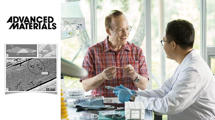 Naked Molecules Dancing in Liquid Become Visible